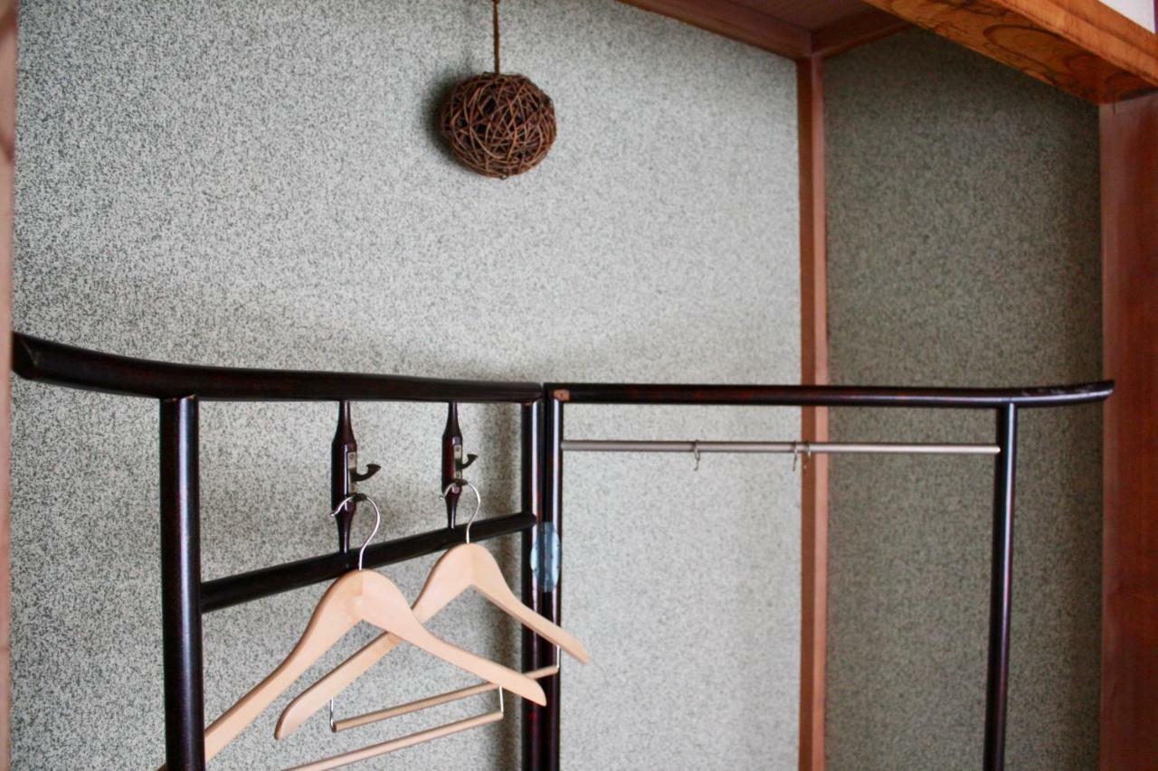 דירות Shiraoi Higashimachi House 東町ハウス מראה חיצוני תמונה